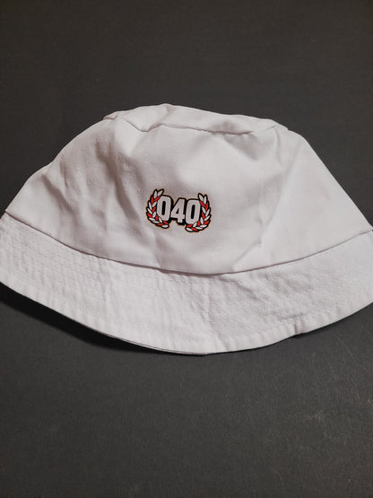 040 Bucket hat