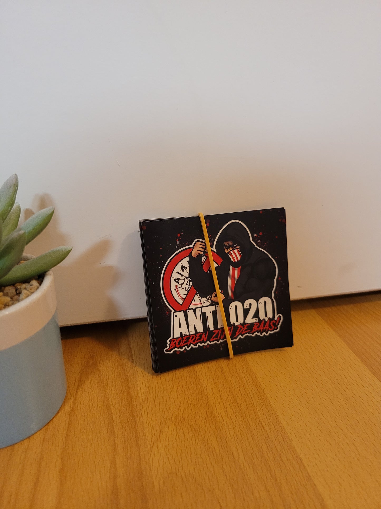 Anti 020 stickers