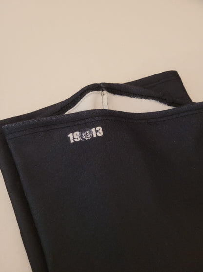 Nekwarmer met 1913 schild